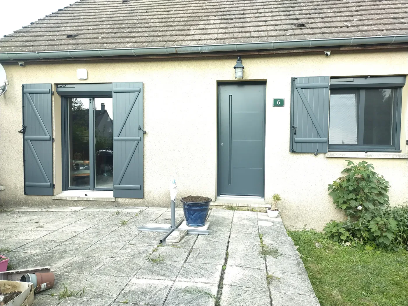 Façade menuiseries anthracite